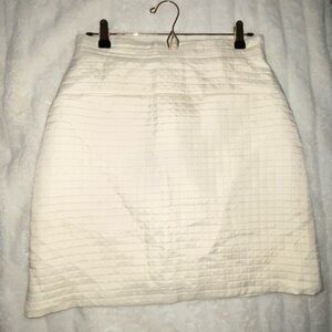 Vivian Chan Elegant Cream White Quilted “Whitney” Mini Skirt